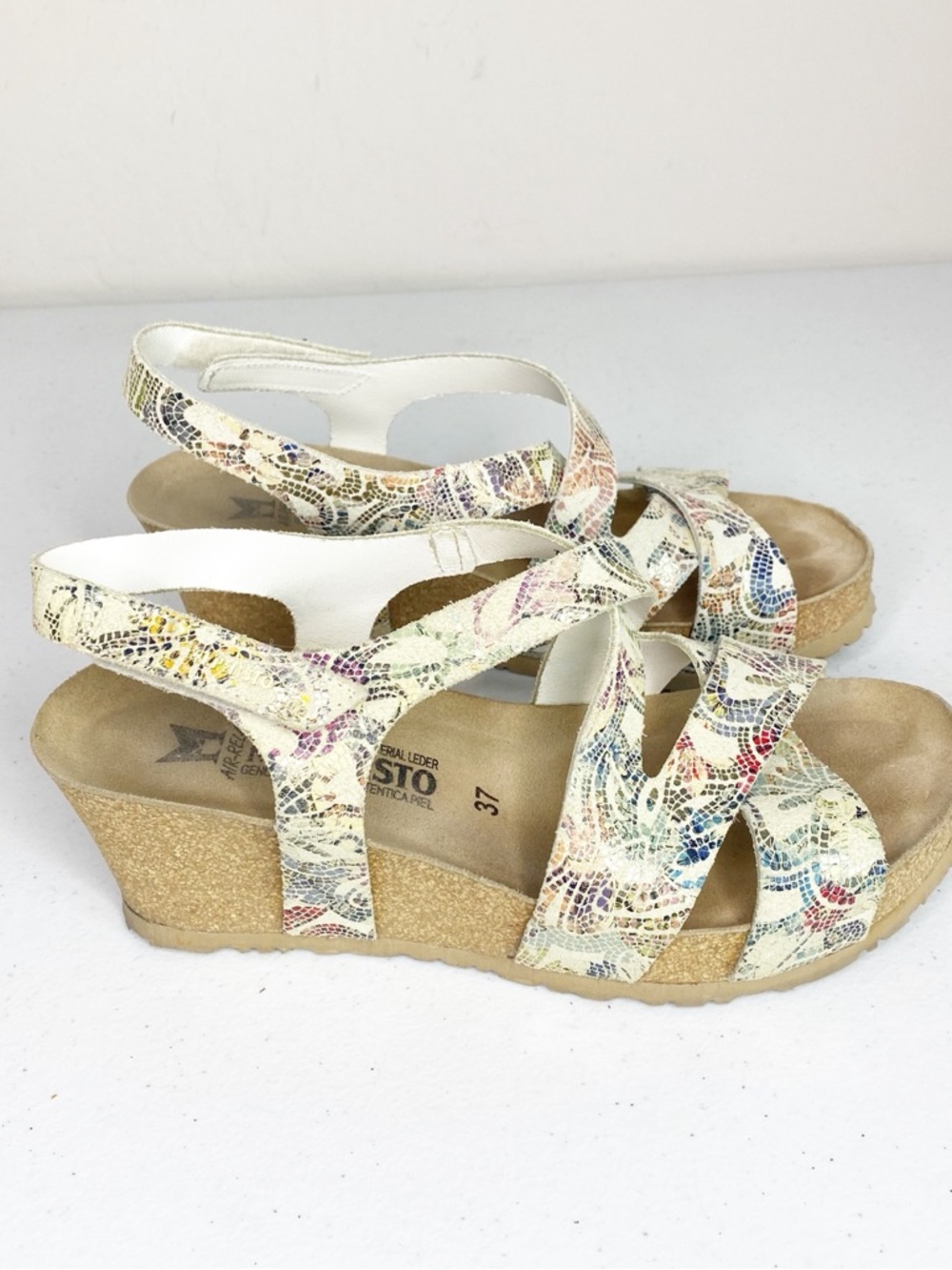 Mephisto Lyla Wedge Sandal Size 37
